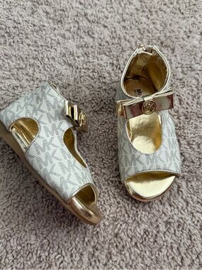 Michael Kors Girls White & Gold MK Logo Bow Dress Sandals